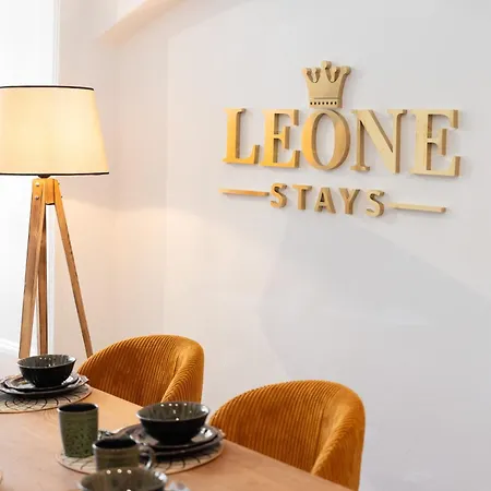 Leone - Golden Castle Loft - 120 M2 图恩
