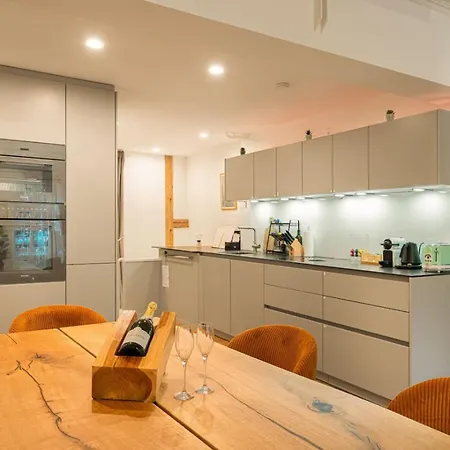 Appartement 120m2 L Golden Castle Loft L Old Town L Thoune