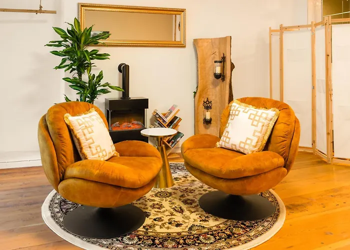 Leone Stays - 120M2 Golden Castle Loft - Thun