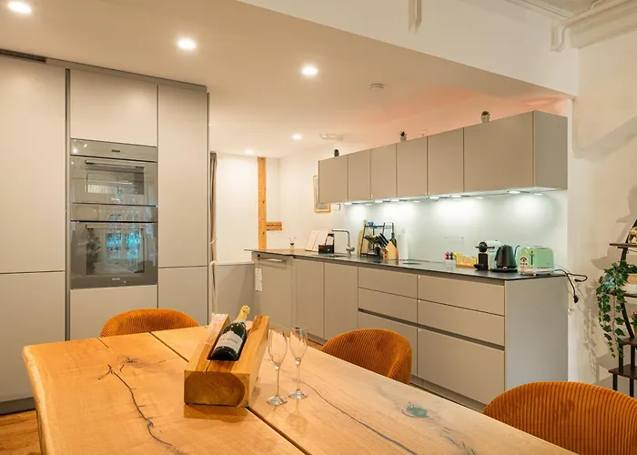 Lejlighed Leone Stays - Golden Castle Loft - 120 m2 *